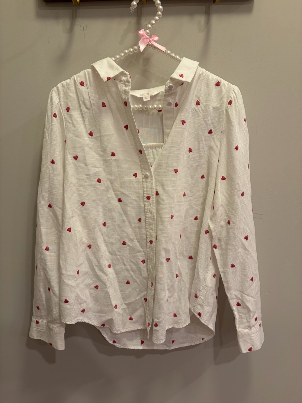 Lauren Conrad white button up with red hewrts size M